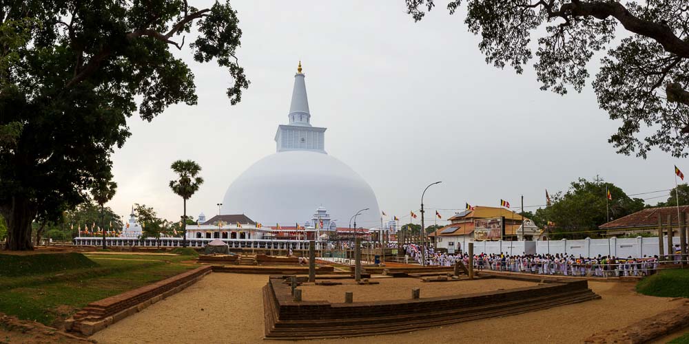 Sri Lanka, Anuradhapura